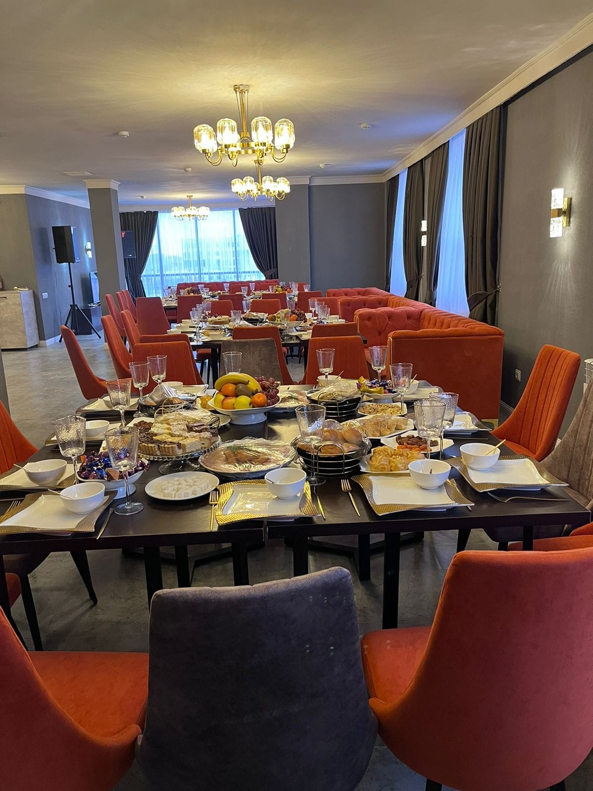 WEST HALL - VIP караоке